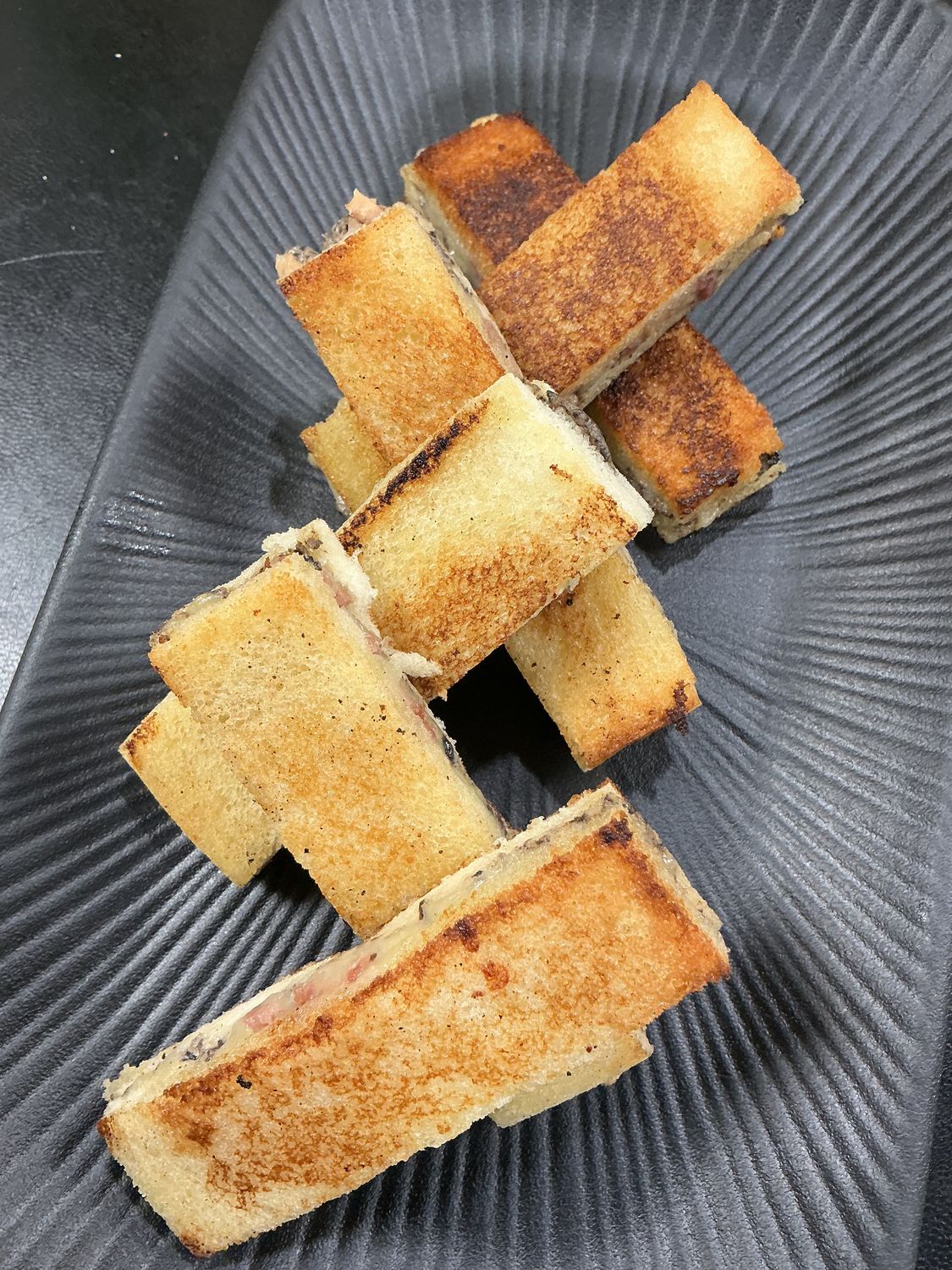 Mini croque truffel "Brugse ham"